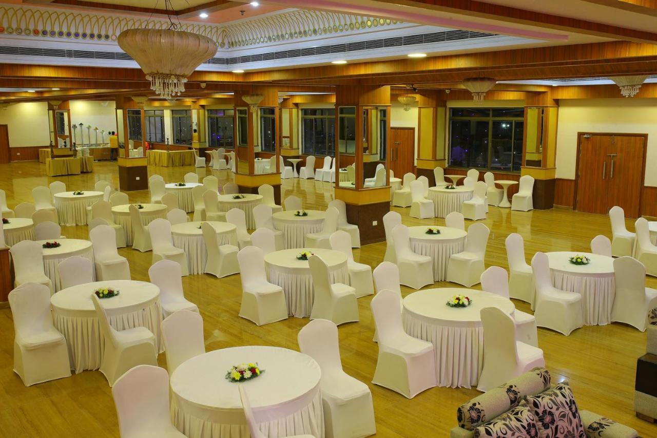 Bay View Hotel Vizag Visakhapatnam Exterior photo