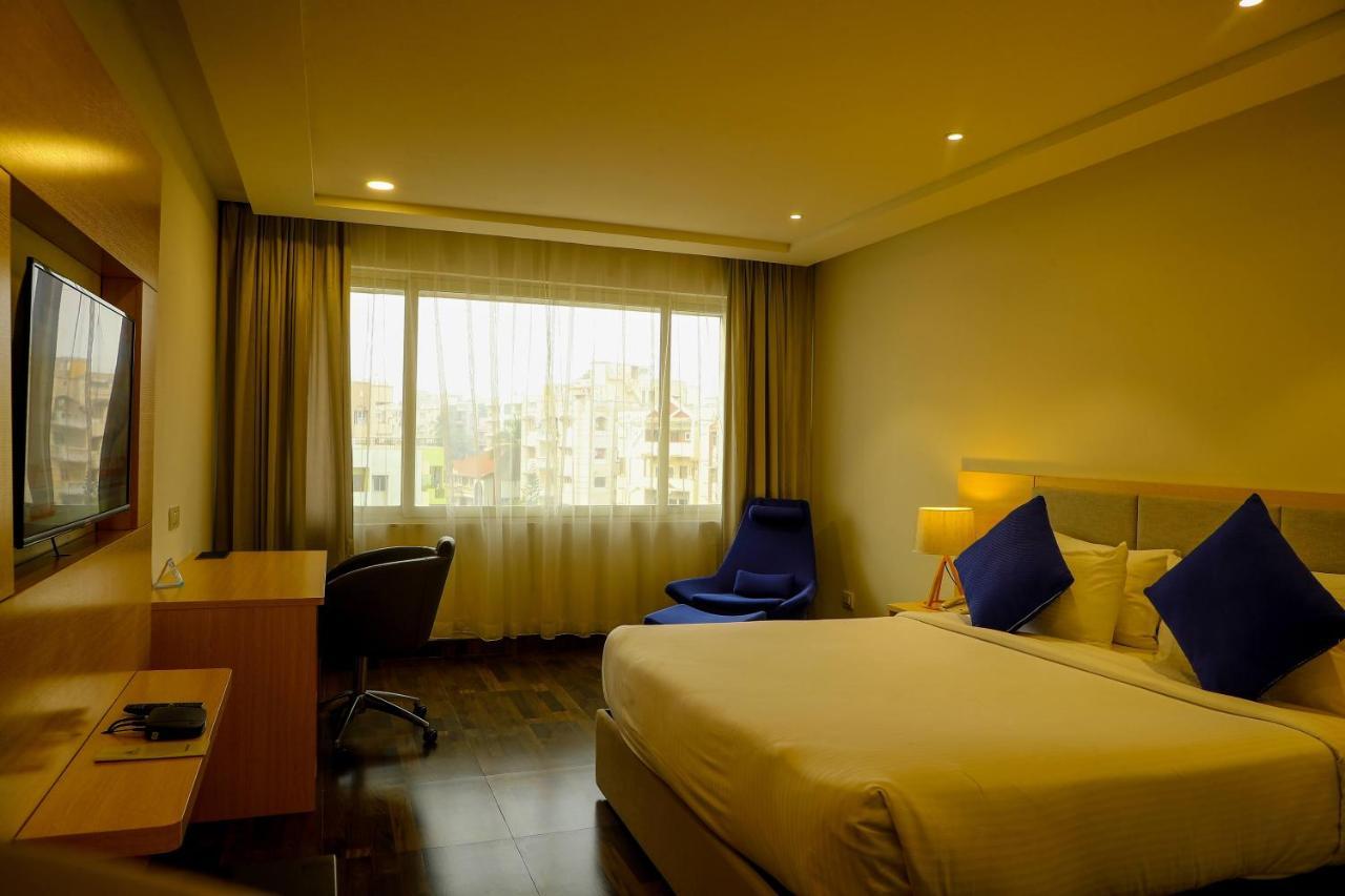 Bay View Hotel Vizag Visakhapatnam Exterior photo