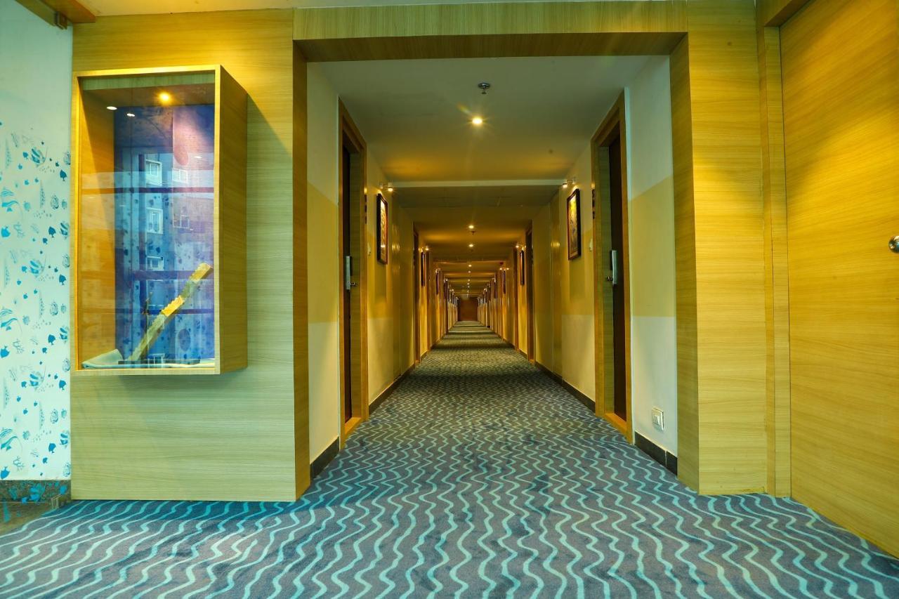 Bay View Hotel Vizag Visakhapatnam Exterior photo