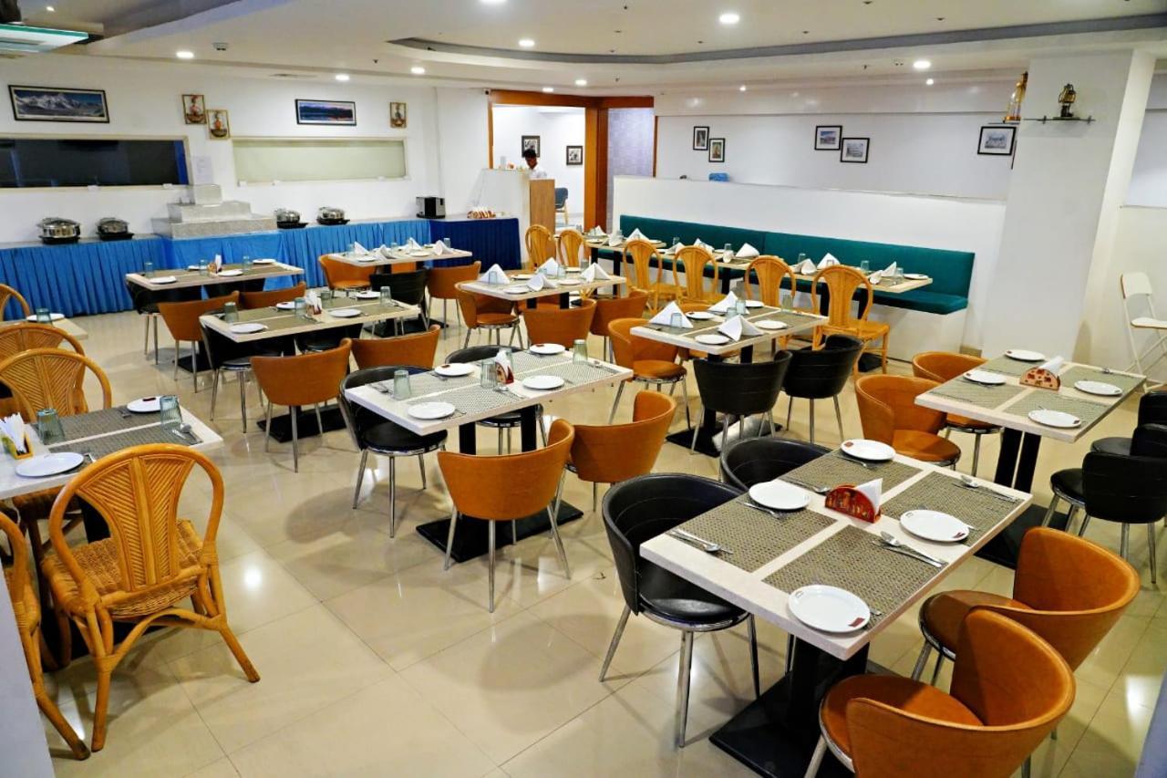 Bay View Hotel Vizag Visakhapatnam Exterior photo
