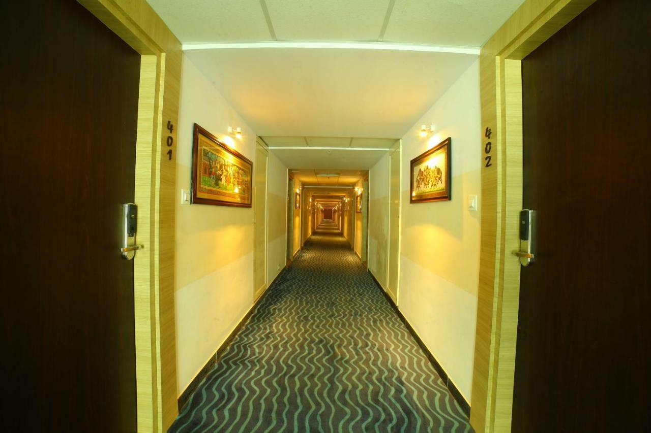 Bay View Hotel Vizag Visakhapatnam Exterior photo