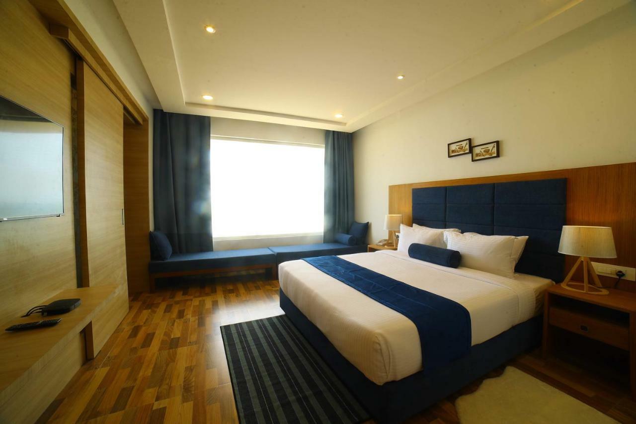 Bay View Hotel Vizag Visakhapatnam Exterior photo